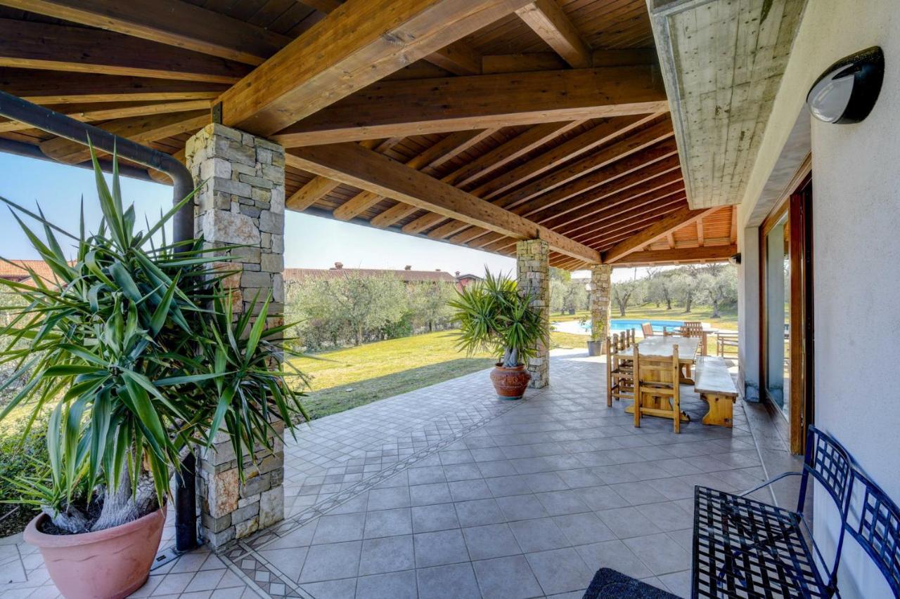 Villa Oleander Manerba del Garda Buitenkant foto