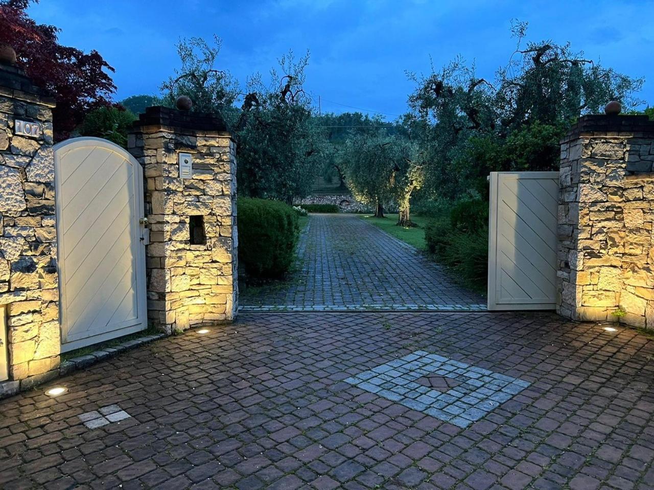 Villa Oleander Manerba del Garda Buitenkant foto