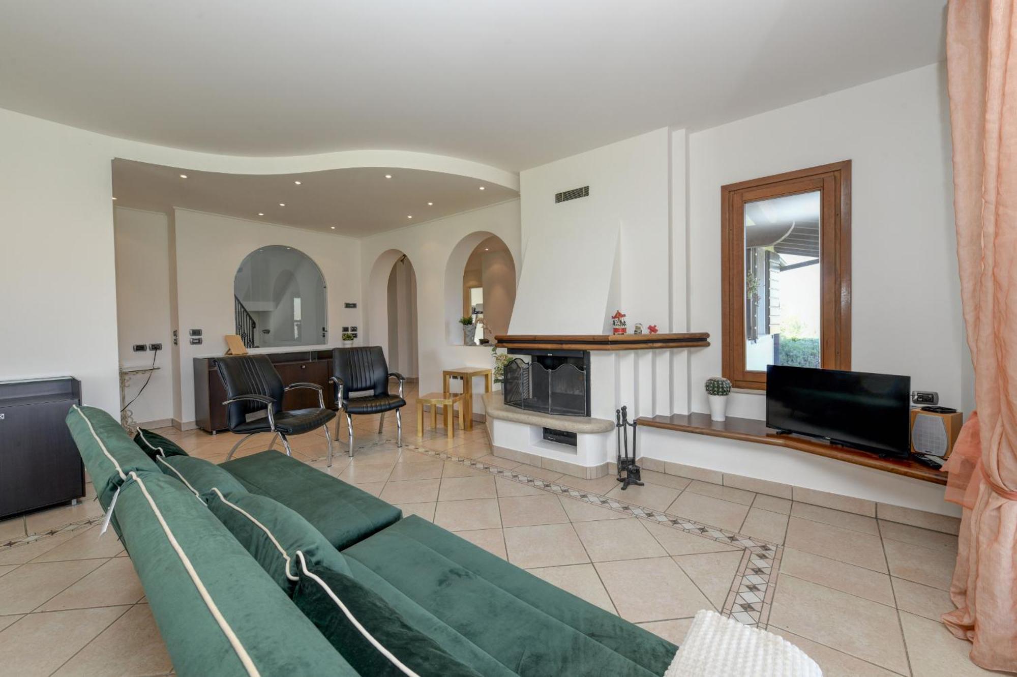 Villa Oleander Manerba del Garda Buitenkant foto